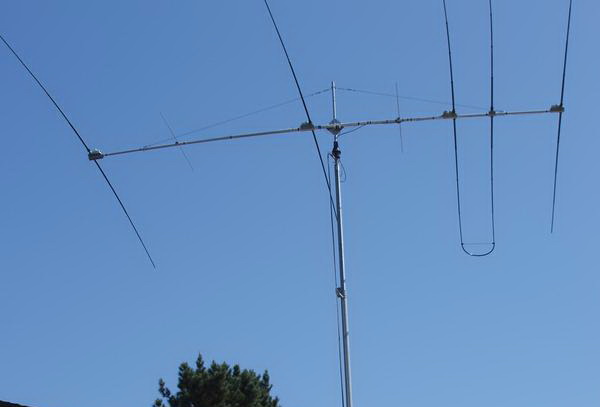 EN VENTA O CAMBIO Antena SteppIR 4 Elementos con trombón para 30/40 mts + pasivos 6 Metros.