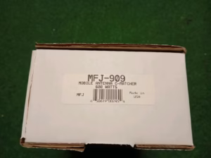 Acoplador de antenas moviles MFJ-909